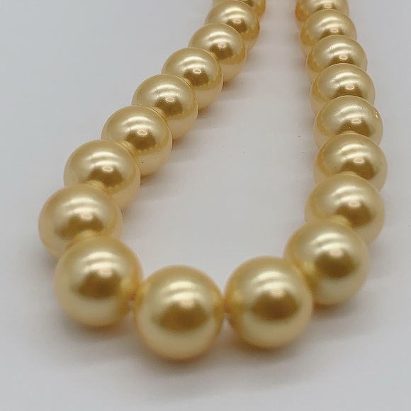 12mm Shell Golden Faux Pearl on Sterling Silver 925 Clasp - Picture 5 of 10
